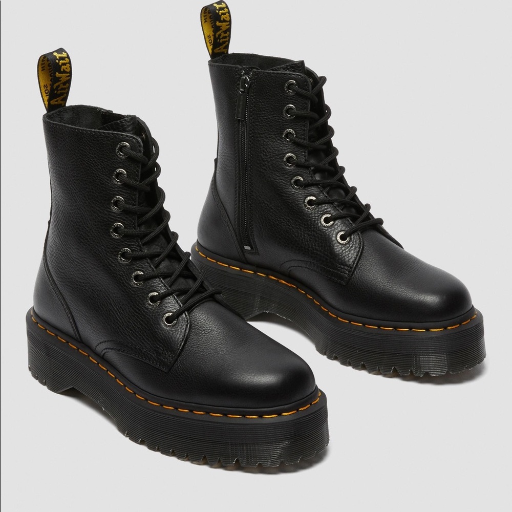 Dr. Martens Jadon Pisa Leather Sz 9